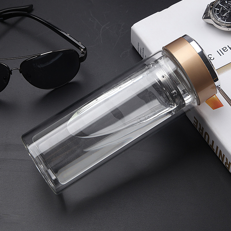 山東玻璃杯廠家,專業(yè)生產(chǎn)雙層玻璃杯,經(jīng)典雙層真空玻璃杯-晶立方杯業(yè)